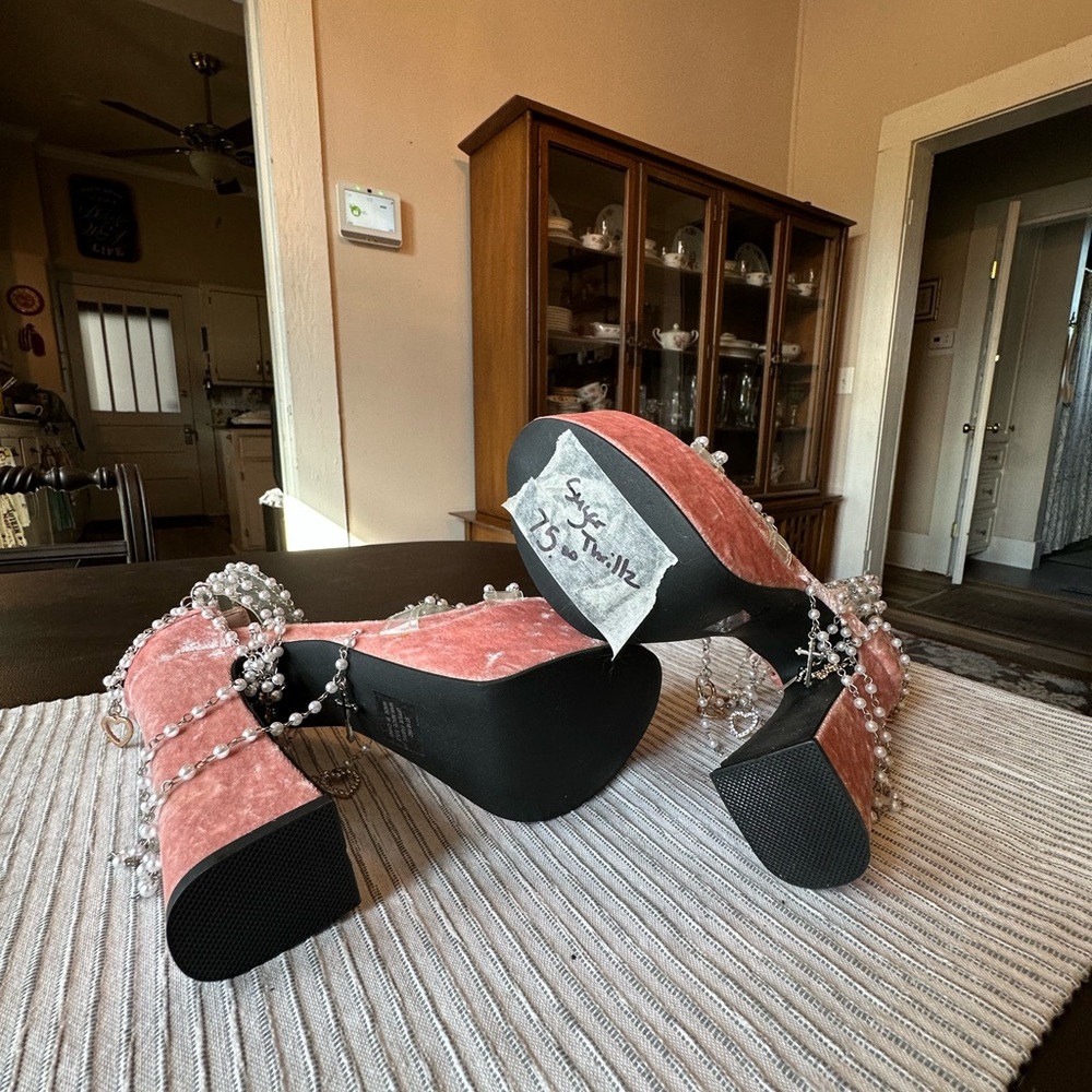 Sugar Thrillz Pink Velvet Pearl Embellished Platform Heels - Picture 5 of 5